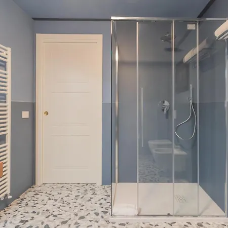 Cinque Giornate 70 By Rent