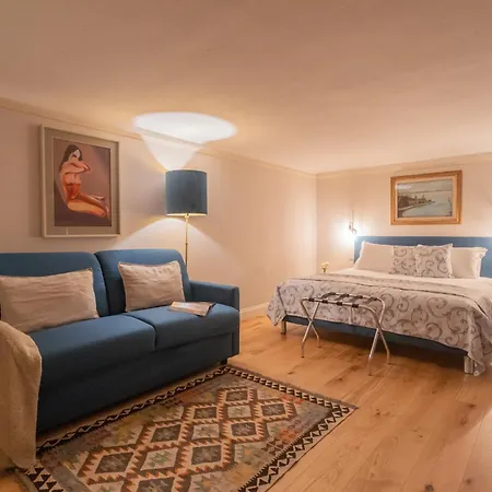 Cinque Giornate 70 By Rent Côme