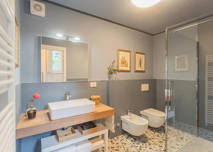 Apartament Cinque Giornate 70 By Rent Como