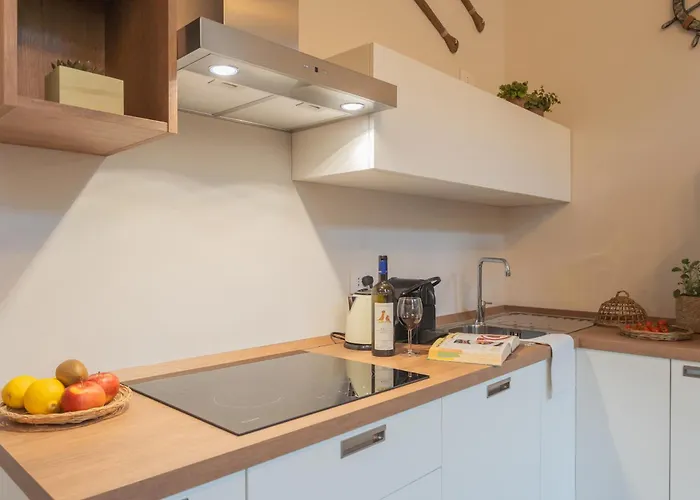 Cinque Giornate 70 By Rent Como