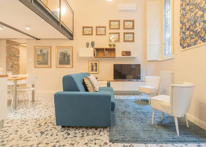 Cinque Giornate 70 By Rent * Como