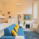 Cinque Giornate 70 By Rent * Como