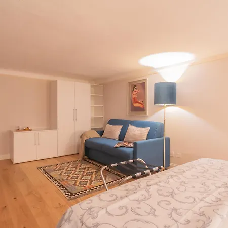 Cinque Giornate 70 By Rent Apartament Como