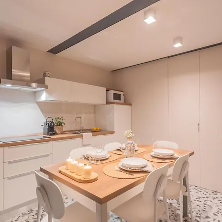 דירה Cinque Giornate 70 By Rent קומו
